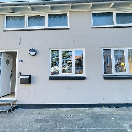 Aday - Charming Apartment In The Pedestrian Street Of Frederikshavn Buitenkant foto