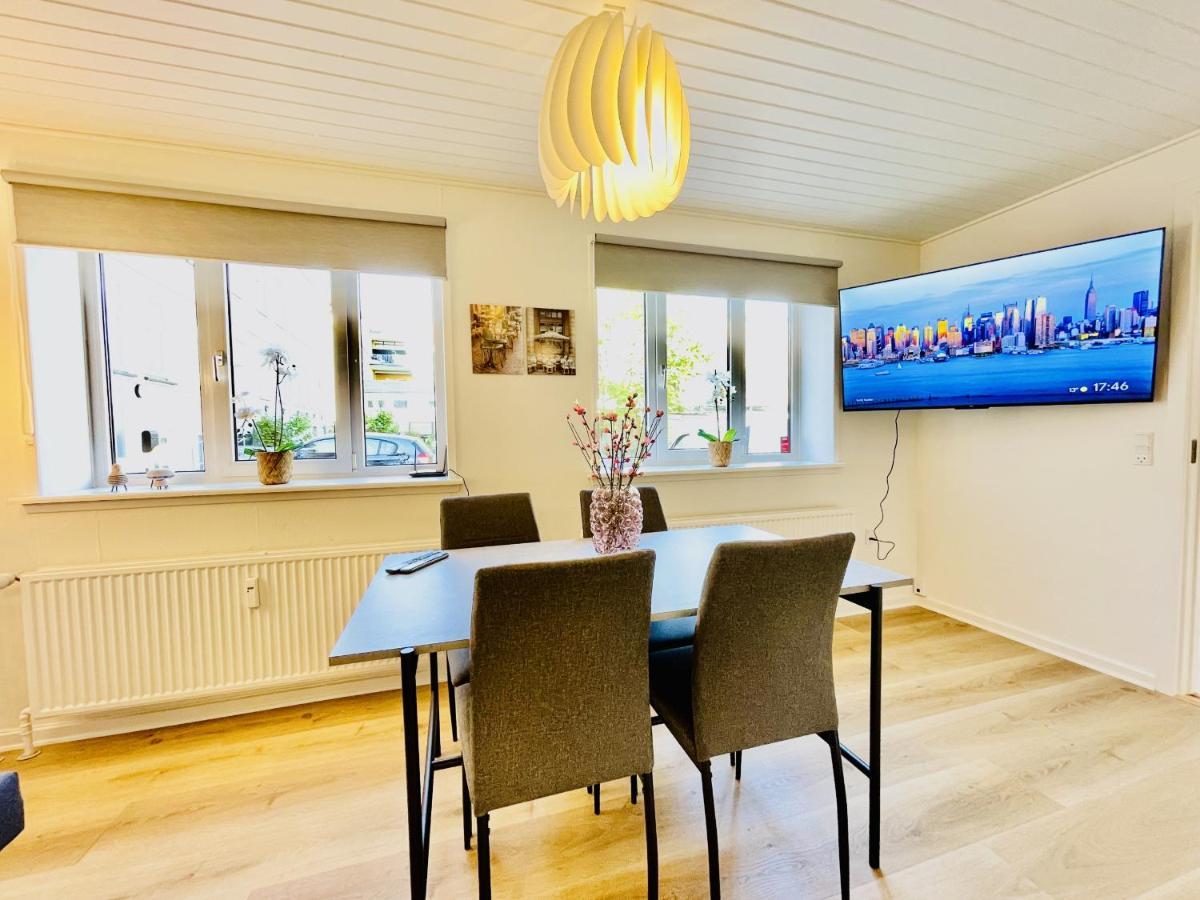 Aday - Charming Apartment In The Pedestrian Street Of Frederikshavn Buitenkant foto